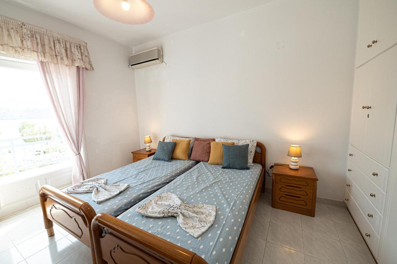 Вилла Rigos House At Askeli Beach, Poros Island Порос Экстерьер фото