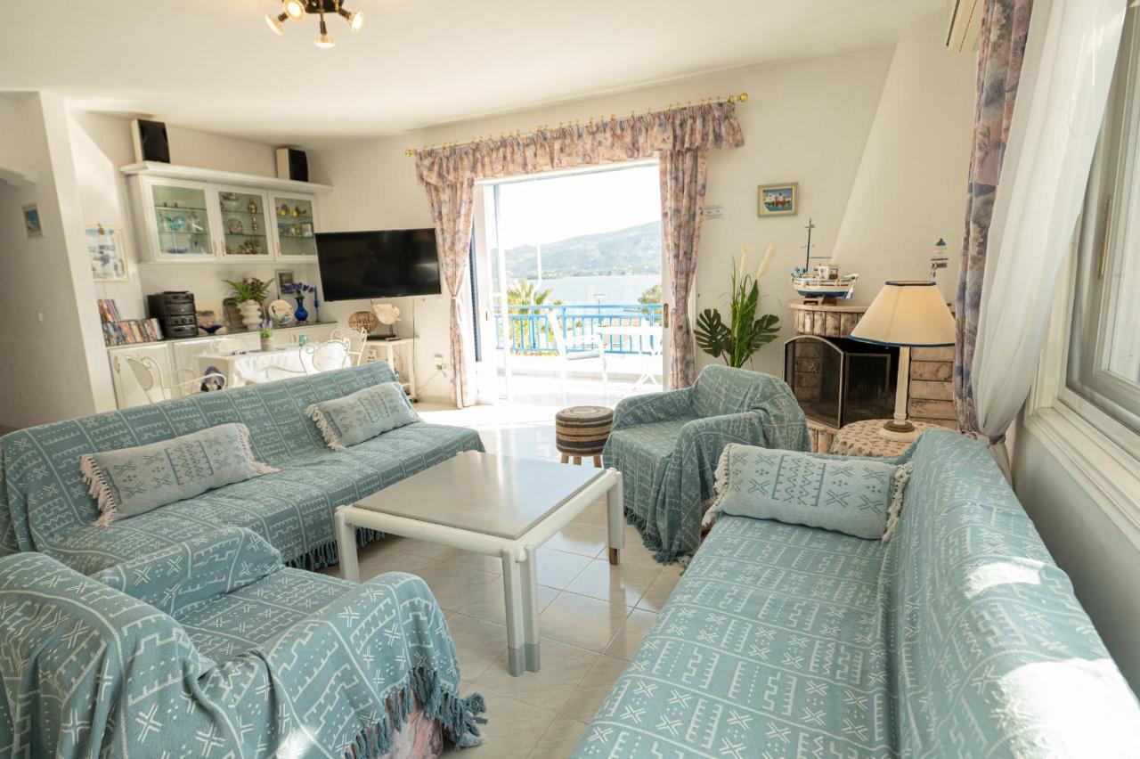 Вилла Rigos House At Askeli Beach, Poros Island Порос Экстерьер фото