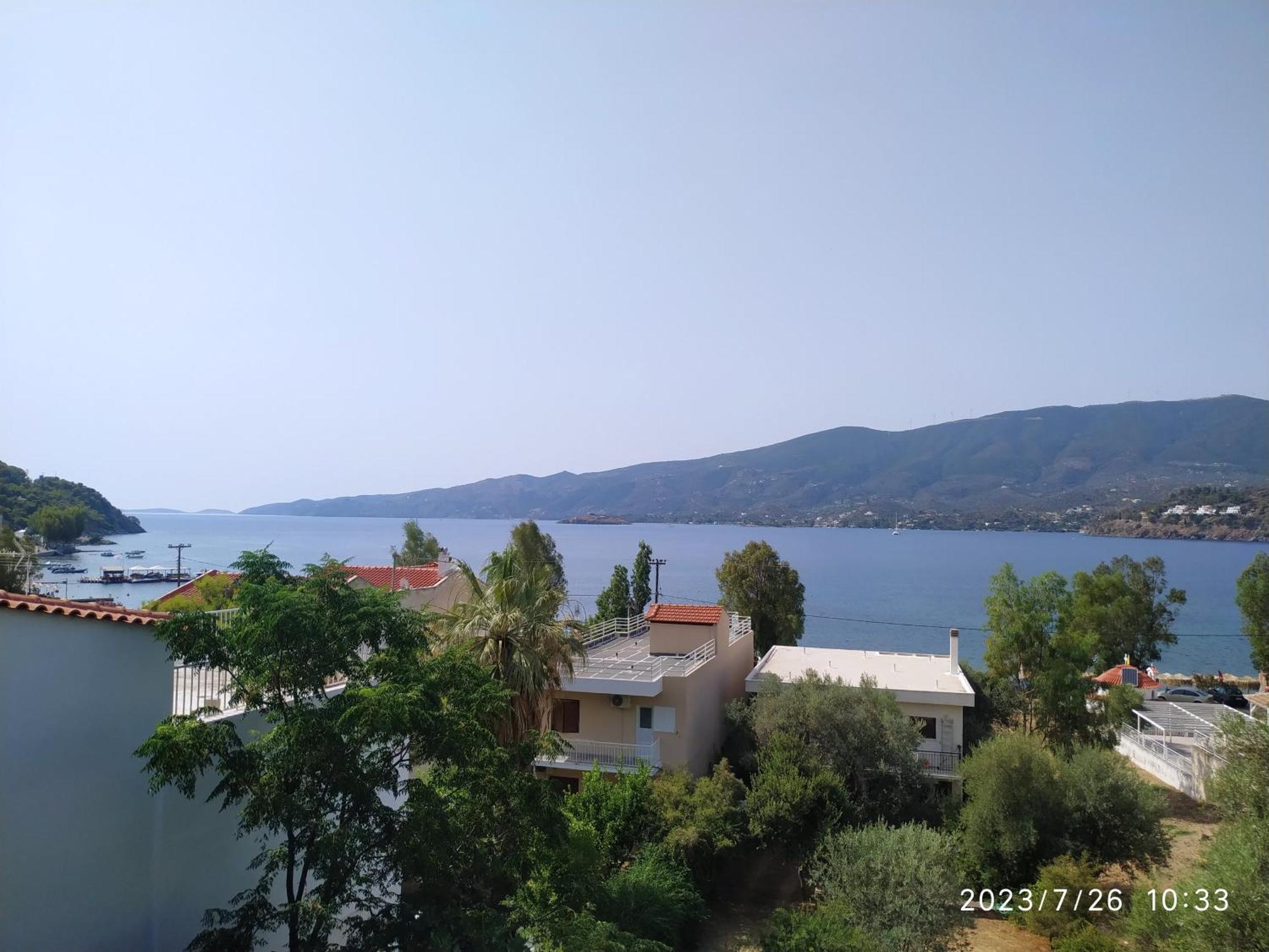 Вилла Rigos House At Askeli Beach, Poros Island Порос Экстерьер фото