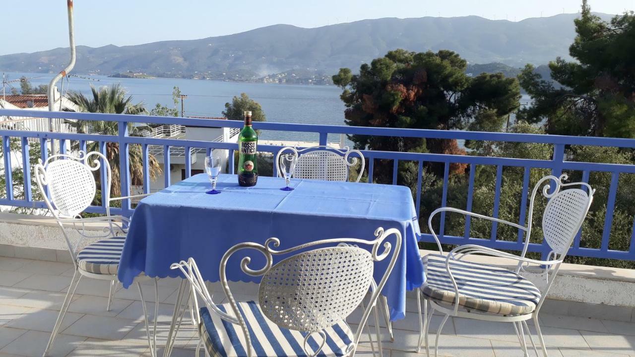 Вилла Rigos House At Askeli Beach, Poros Island Порос Экстерьер фото