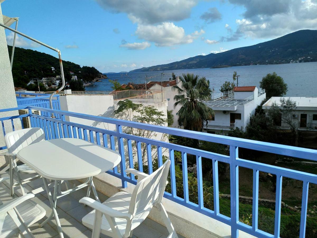 Вилла Rigos House At Askeli Beach, Poros Island Порос Экстерьер фото